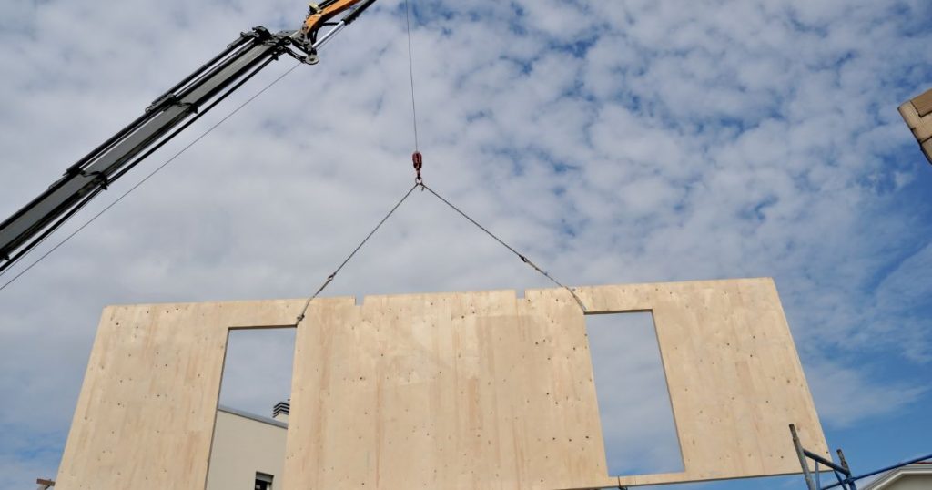 se-puede-construir-casa-prefabricada-en-terreno-rustico